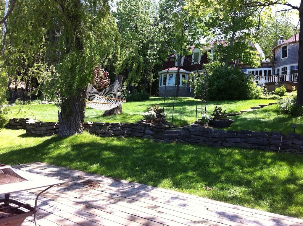 Windswept On The Trent Campbellford Exterior foto